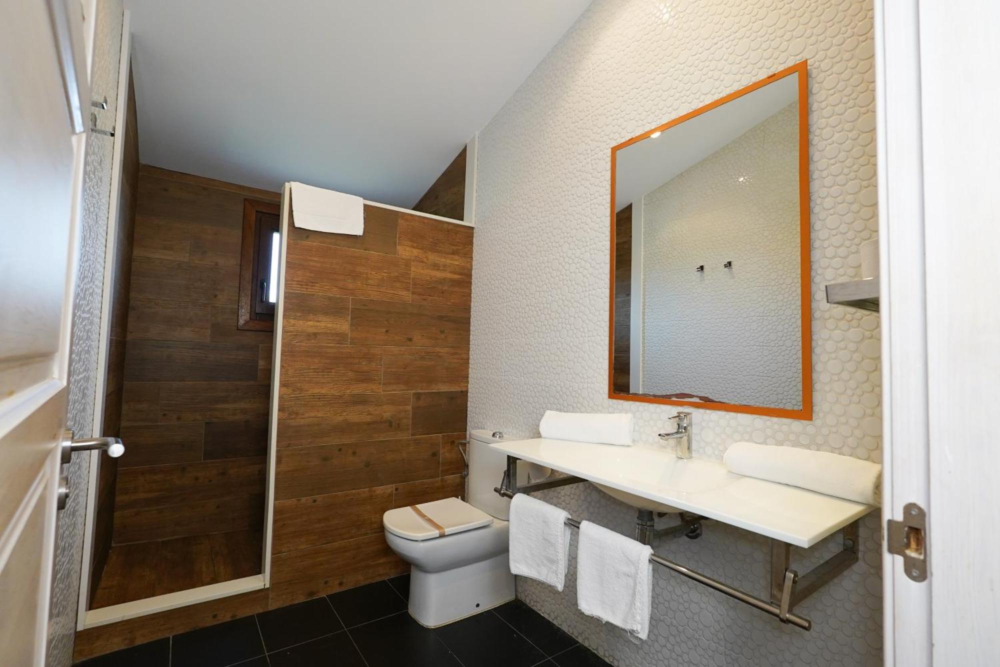 Hotel Mas Prades เดลแตเบรอ ภายนอก รูปภาพ