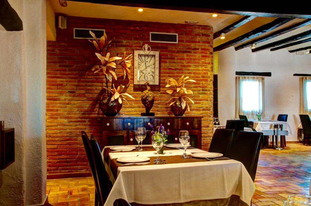 Hotel Mas Prades เดลแตเบรอ ภายนอก รูปภาพ